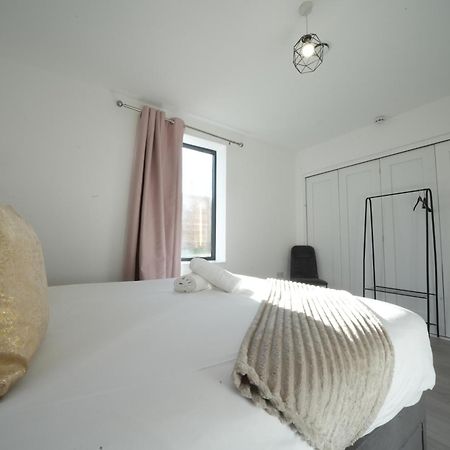 Ealing Broadway Great Stay 7-Minute Walk From The Underground エクステリア 写真