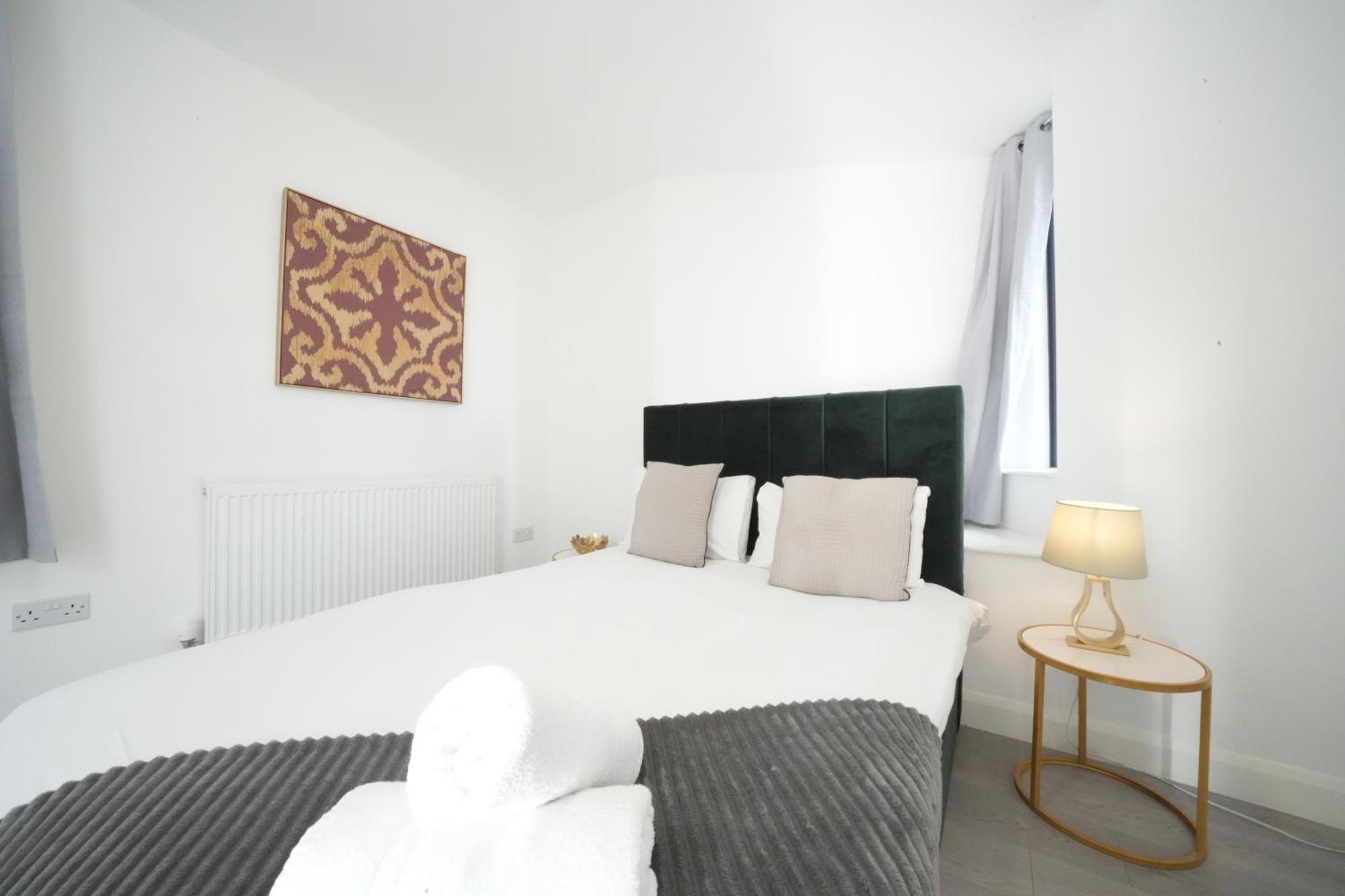 Ealing Broadway Great Stay 7-Minute Walk From The Underground エクステリア 写真