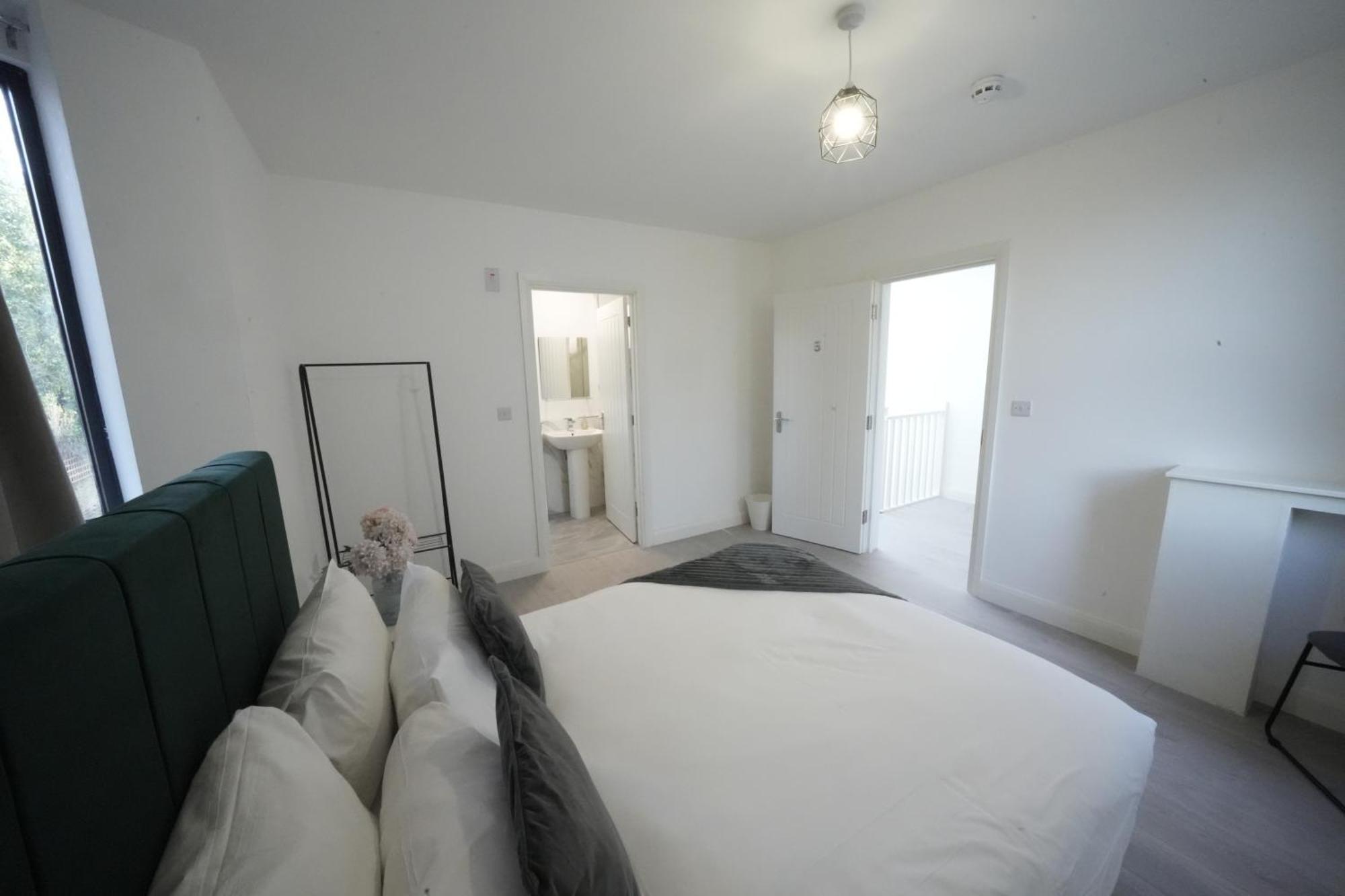 Ealing Broadway Great Stay 7-Minute Walk From The Underground エクステリア 写真